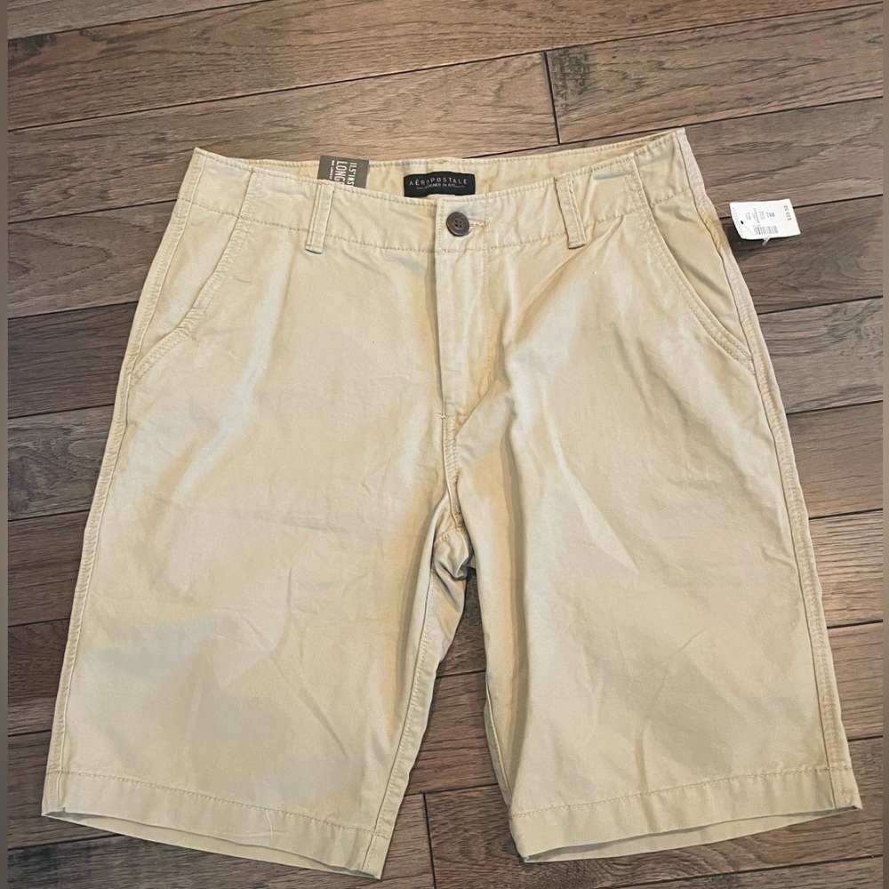 NWT- Size 29 Aeropostale Longboard Chino Shorts 11.5